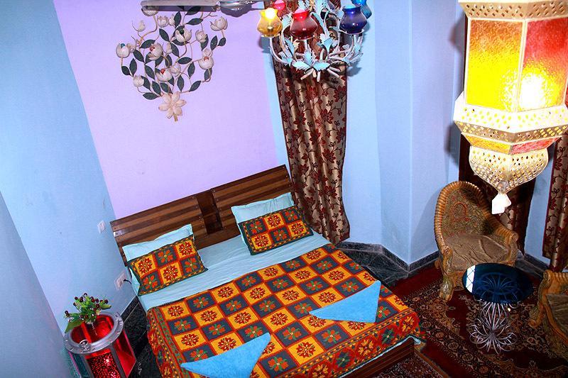 K S Palace Bed & Breakfast 2*